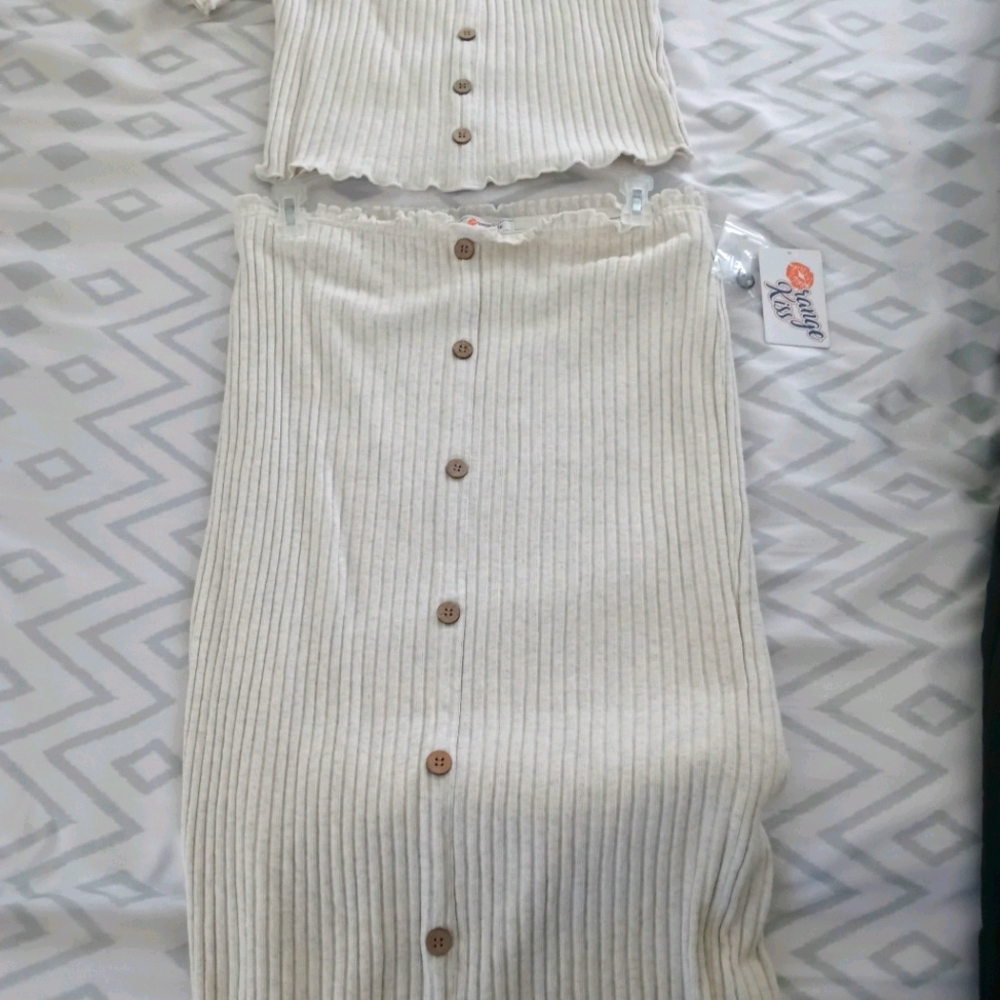 Skirt and crop top set